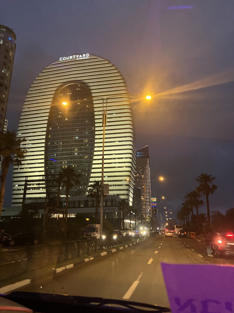 44AB4B84-30BB-4531-B177-B04DA1061106