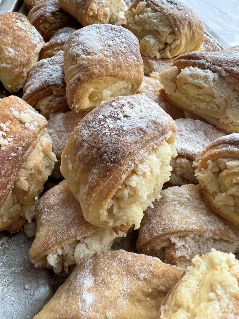 E867FACE-3402-4C02-ACCA-7FBD5A2AF137