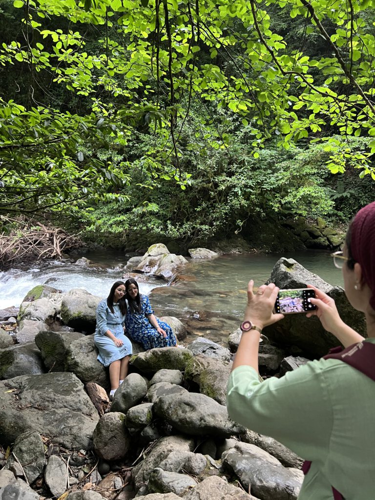 EC7A6FEE-6E38-4911-9453-715738728B58